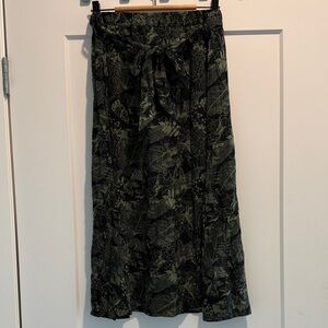 Disturbia Daphne Midi Skirt